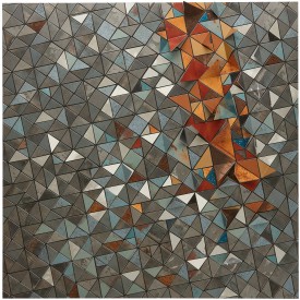 Front view of an artwork made with car's recycled steel and hot rolled steel in triangles and square shapes place like a mosaic.